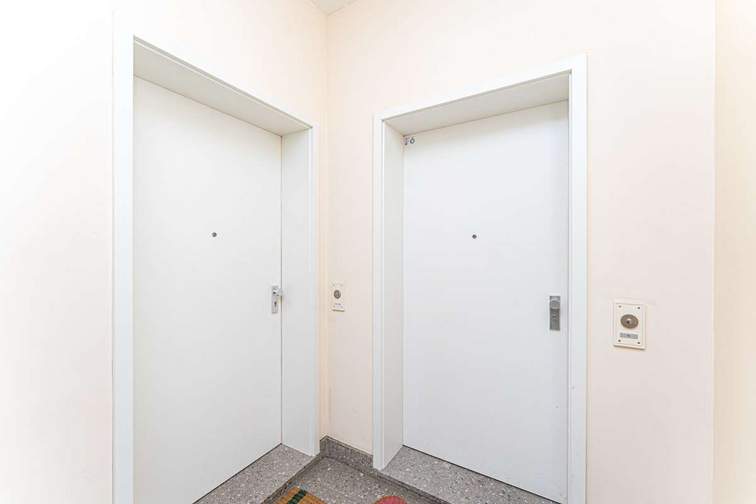 Wohnungstür