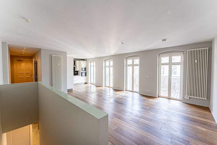 Upper level