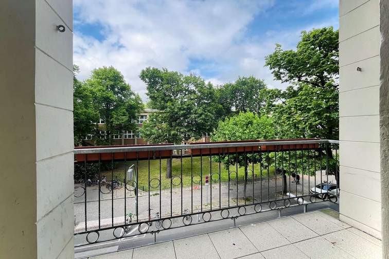 Balkon 1