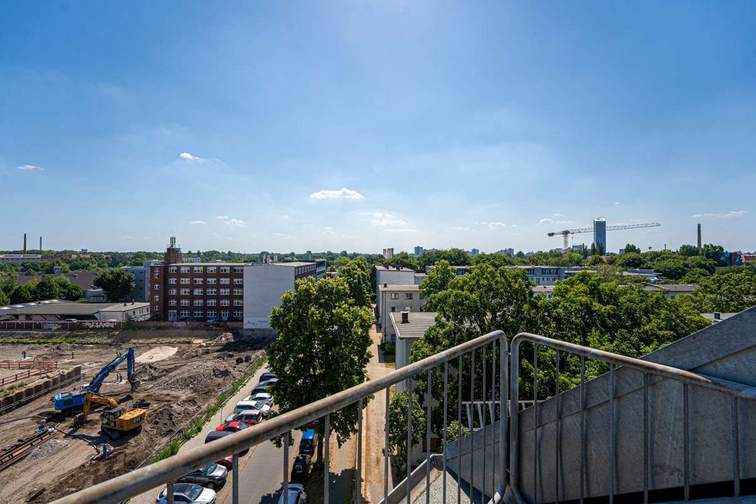 Blick vom kleinen Balkon