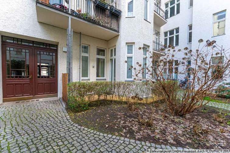 Hofseite, Terrasse