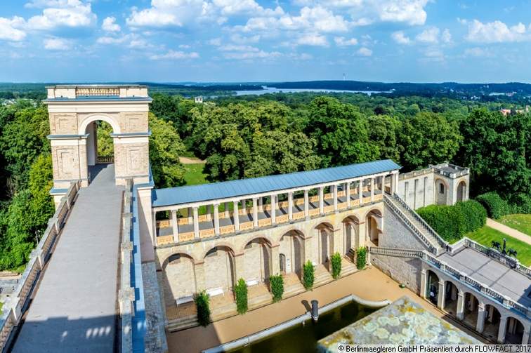 Umgebung, Belvedere im neuen Garten auf der Pfingstberg