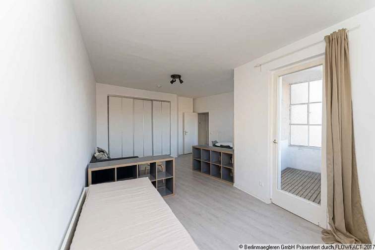 Zimmer, Schlafbereich, Balkonzugang