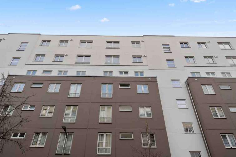 Haus strassenseitig