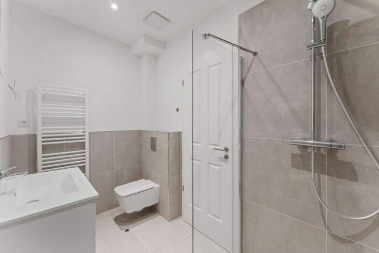 Badezimmer 1