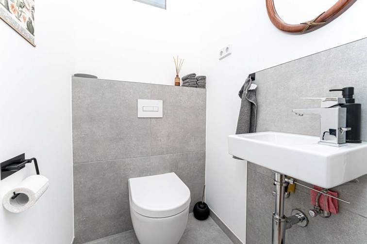 Guest WC