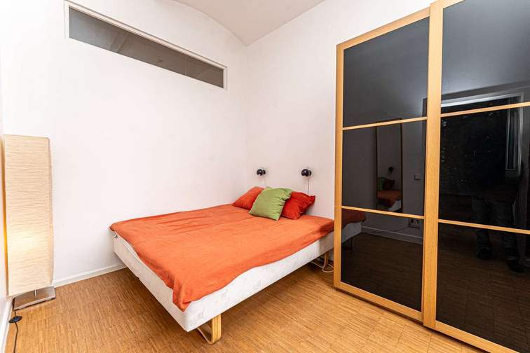 Schlafzimmer 2