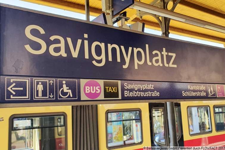 Umgebung, S-Bahn Station Savignyplatz