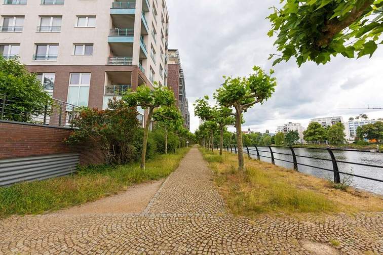 Hausansicht an der Spree
