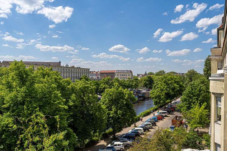 Blick auf den Landwehrkanal